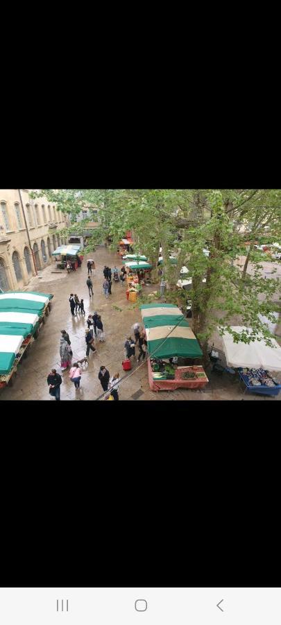 Appartamento Charmant Studio Avec Mezzanine Aix-en-Provence Esterno foto